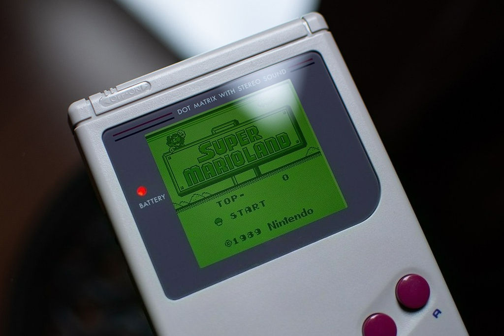Japan Original Game Boy DMG-01 - Retro Handheld Console review and price